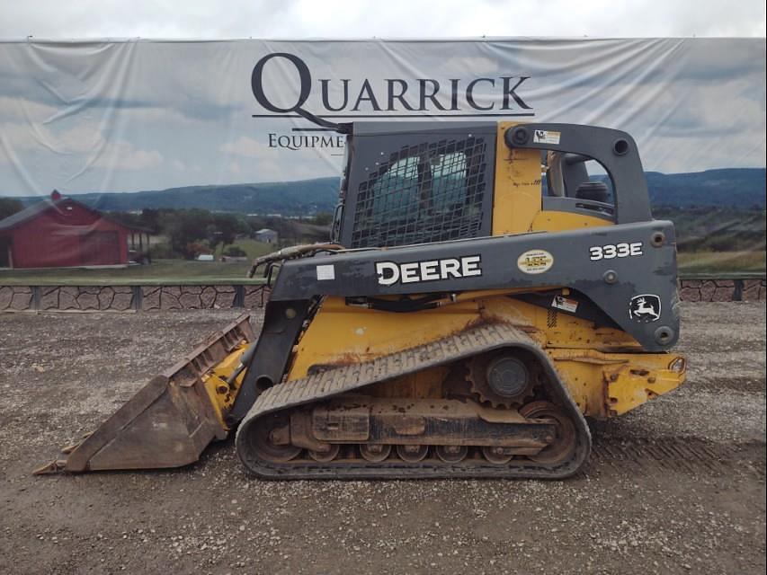 Image of John Deere 333E Primary image