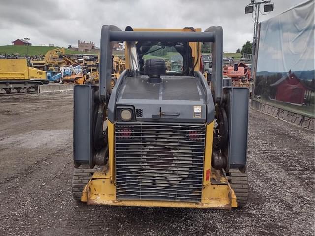 Image of John Deere 333E equipment image 3