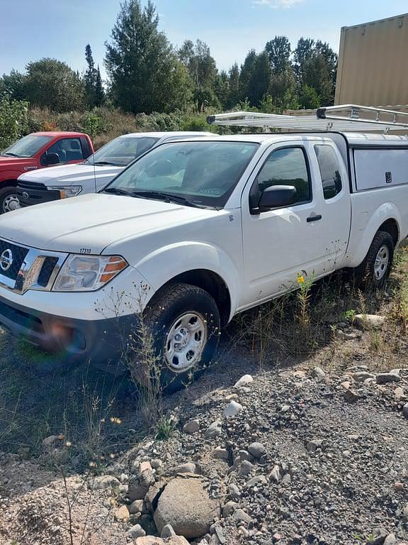 Image of Nissan Frontier equipment image 1