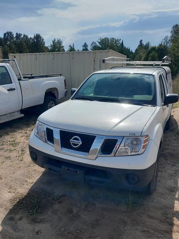 Image of Nissan Frontier equipment image 1