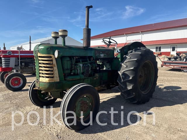 Image of Oliver Super 99 equipment image 1