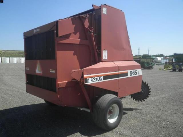 Image of Hesston 565A equipment image 3