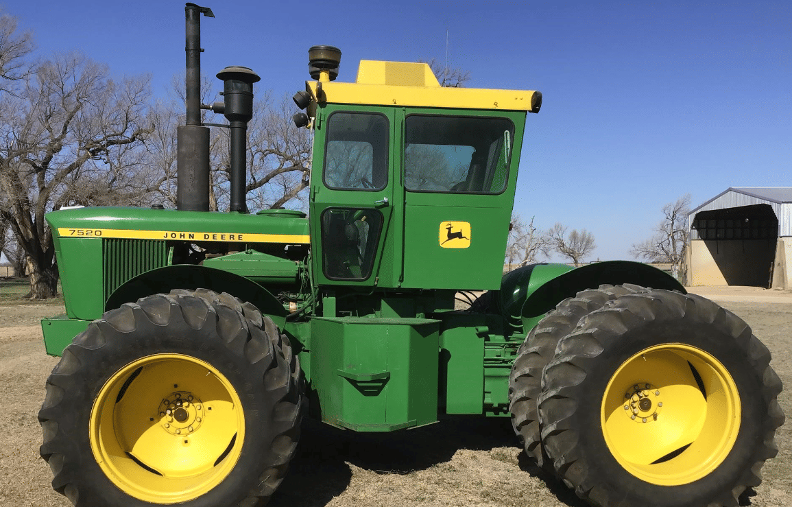 Main image John Deere 7520