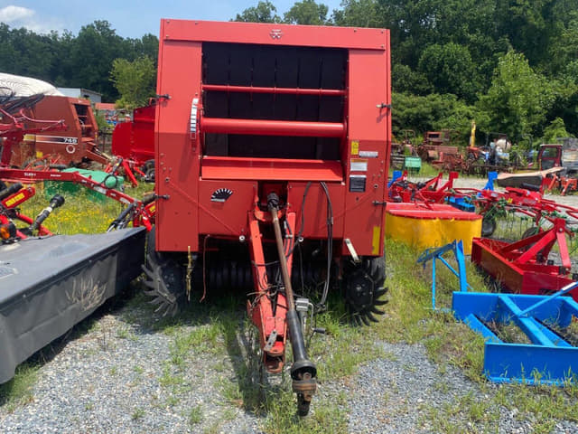 Image of Massey Ferguson 1745 equipment image 1