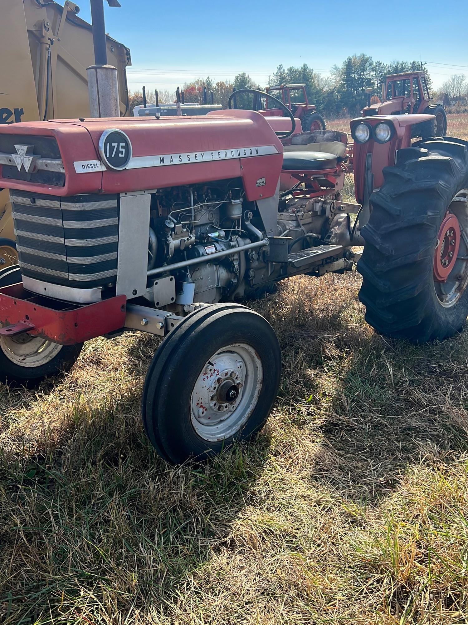Main image Massey Ferguson 175