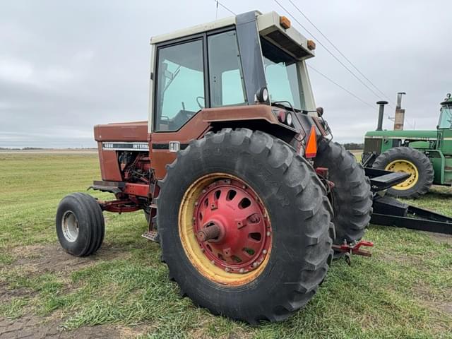 Image of International Harvester 1586 equipment image 1