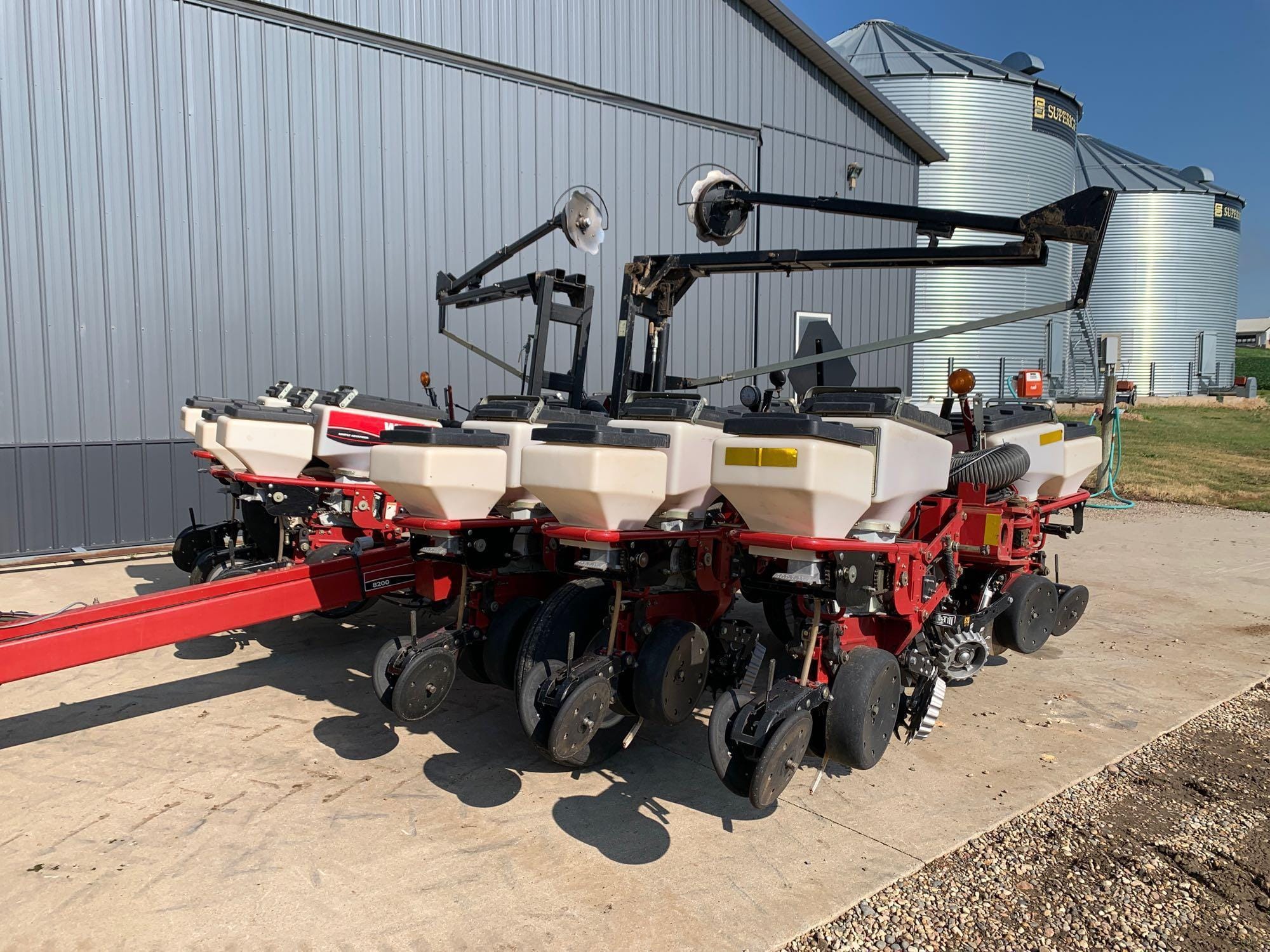 Main image White 8222