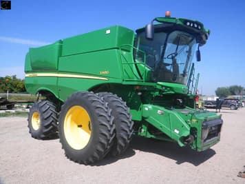 Main image John Deere S680