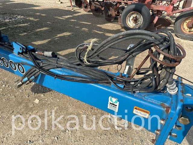 Image of Kinze 2600 equipment image 1
