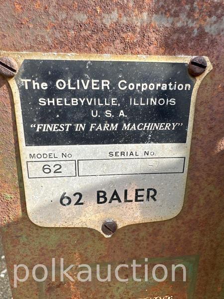 Image of Oliver 62 equipment image 1