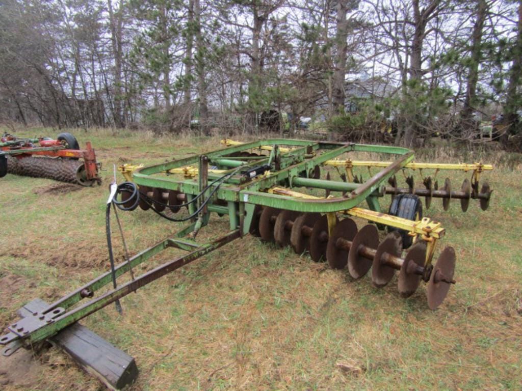 Main image John Deere 210