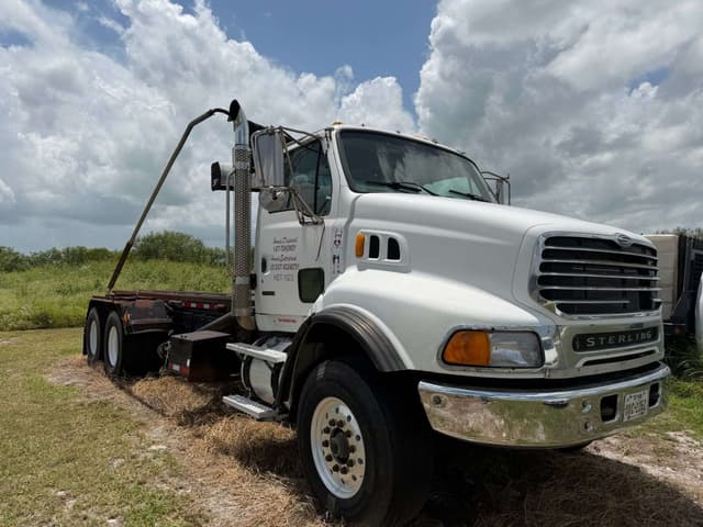 Image of Sterling L8500 equipment image 1
