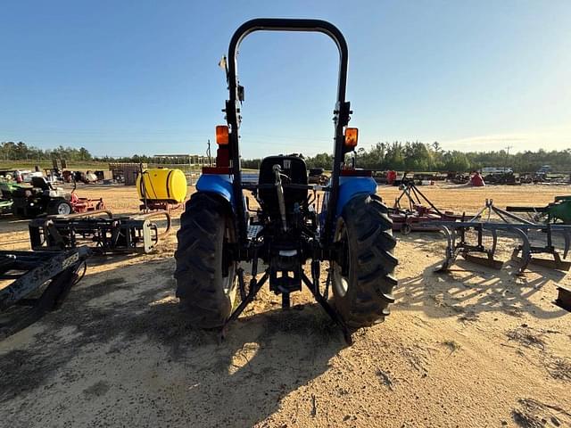 Image of New Holland TT45A equipment image 4