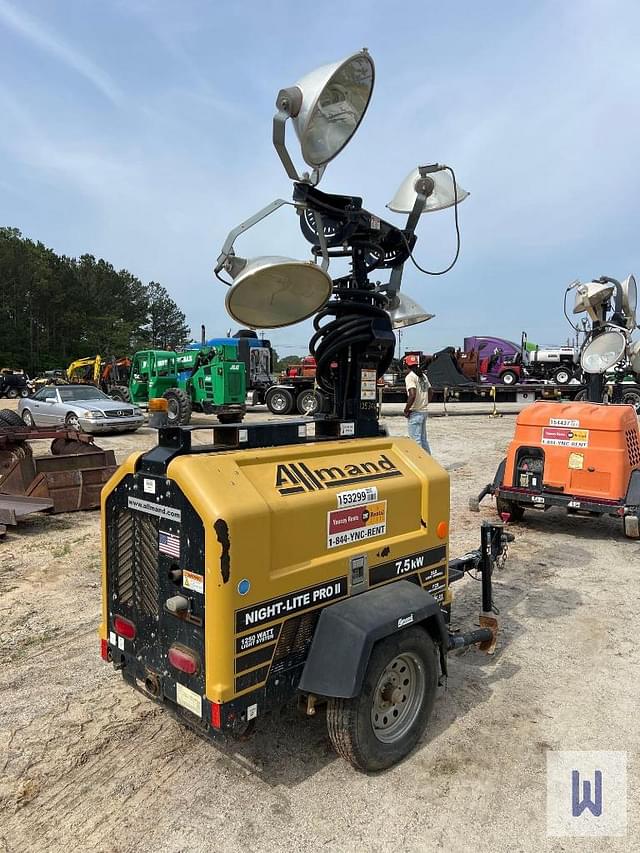 Image of Allmand Night Lite Pro II equipment image 4
