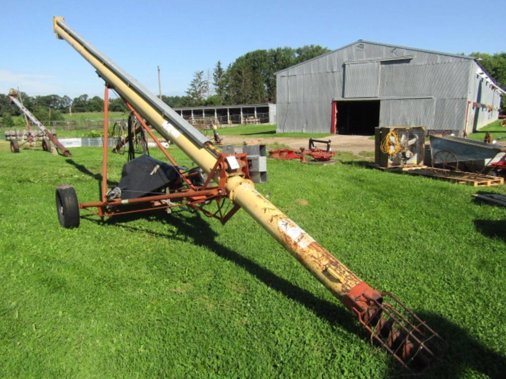 Image of Westfield 8x31 Primary image