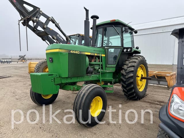 Image of John Deere 4440 equipment image 3