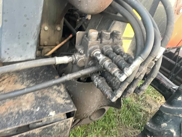 Image of Case IH 1896 equipment image 4