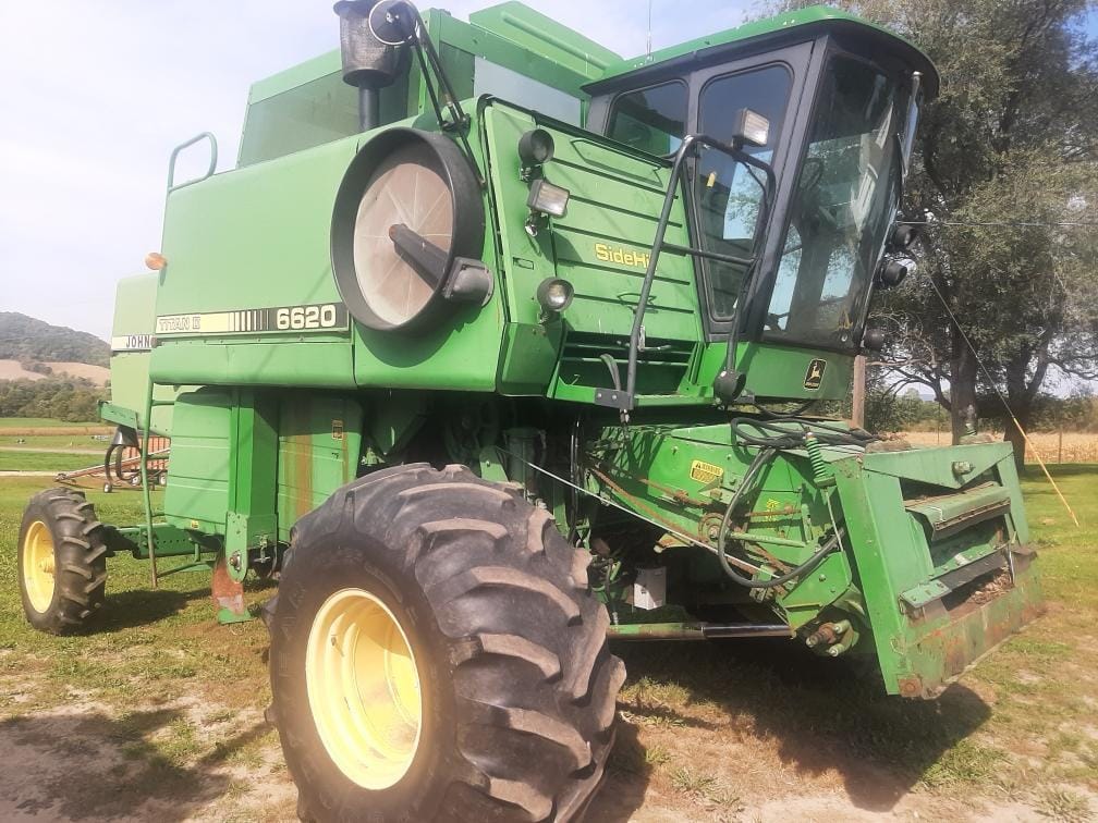 Main image John Deere 6620 Titan II