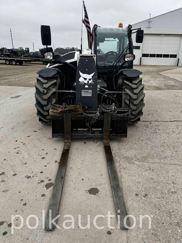 Image of Bobcat TL619 equipment image 2