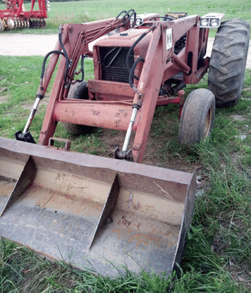 Main image International Harvester 574