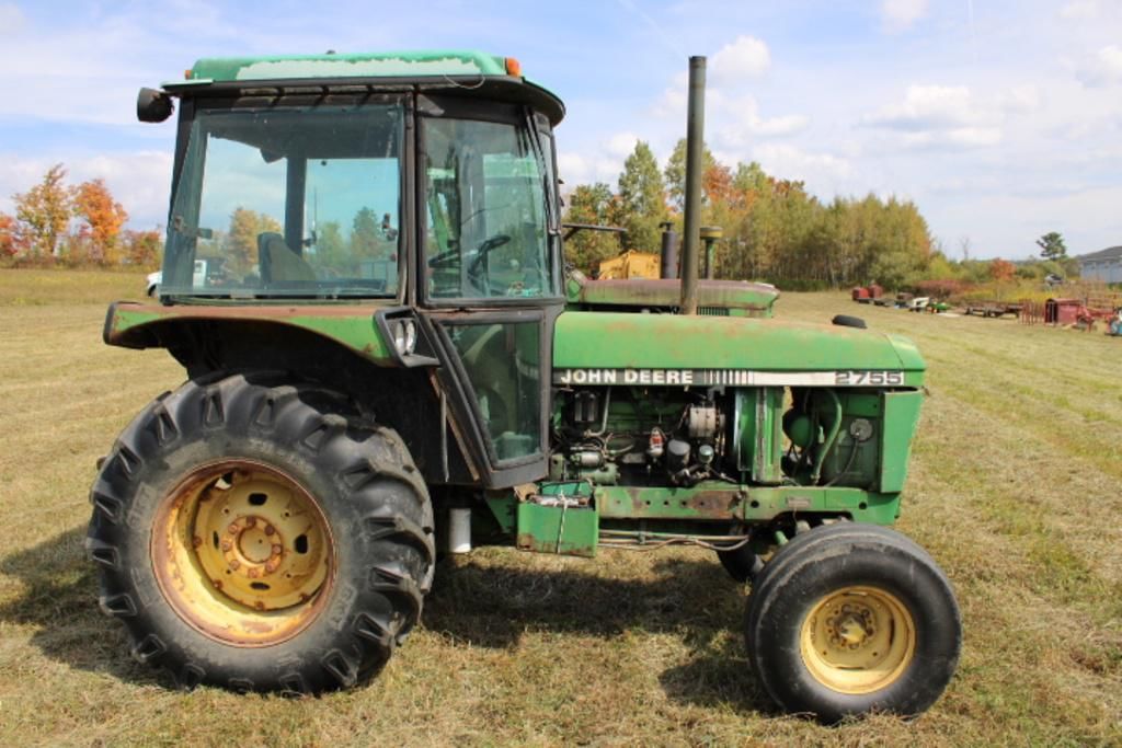 John Deere 2755 Equipment Image0