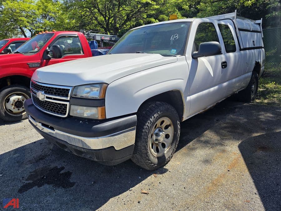 Image of Chevrolet 1500 Primary image