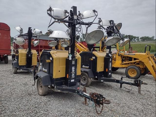 Image of Allmand  Night-Lite V-Series  equipment image 1