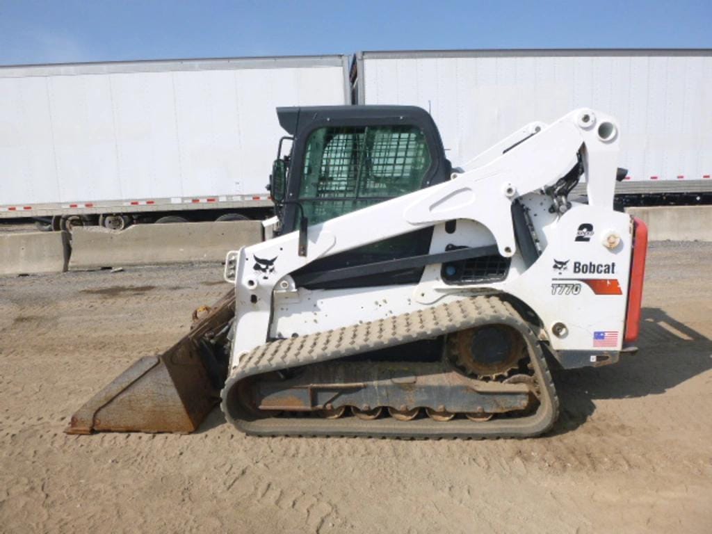 Main image Bobcat T770