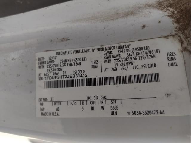 Image of Ford F-550 equipment image 4