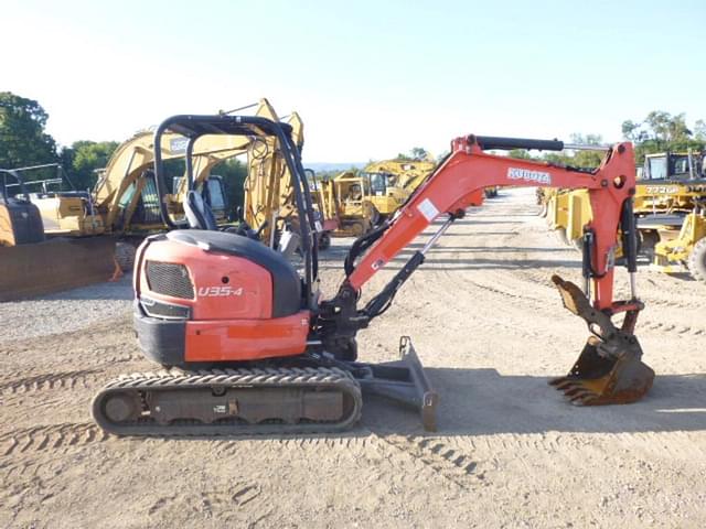 Image of Kubota U35-4 equipment image 2