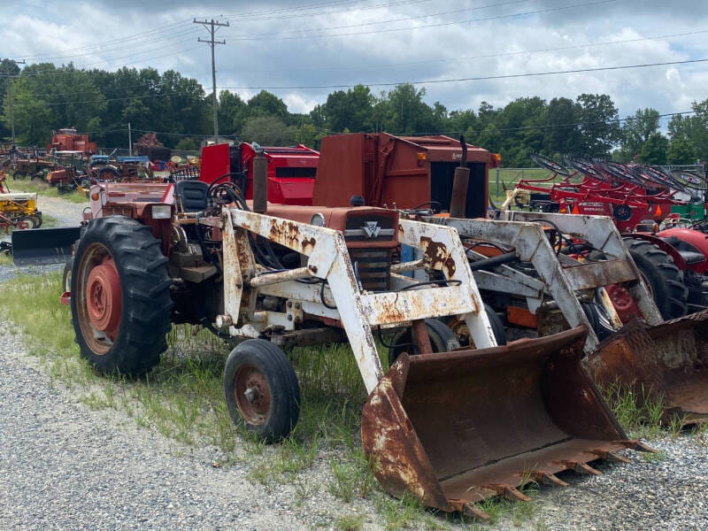 Main image Massey Ferguson 180