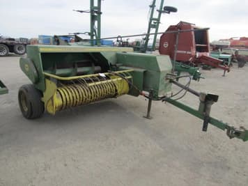 Main image John Deere 336