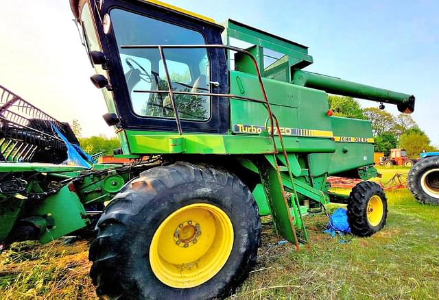 Image of John Deere 7720 equipment image 1