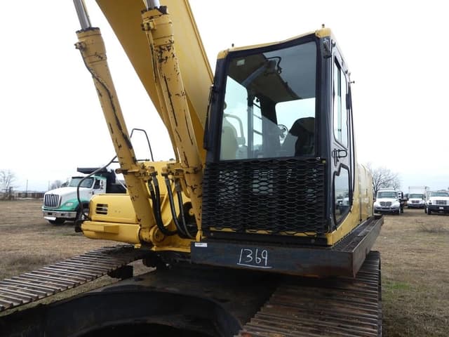 Image of Komatsu PC300LC-6 equipment image 4