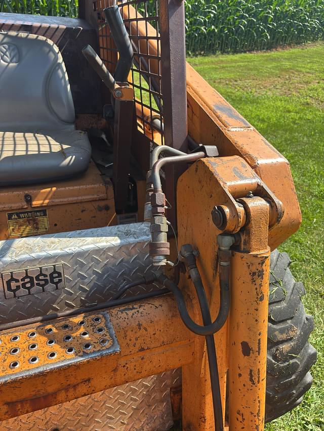Image of Case 1835C equipment image 4