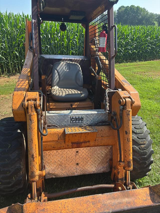 Image of Case 1835C equipment image 3