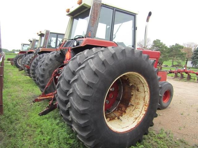 Image of International Harvester 1586 equipment image 4
