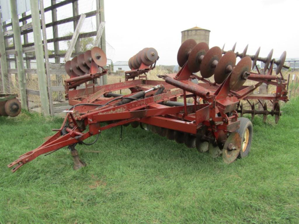 Main image International Harvester 490