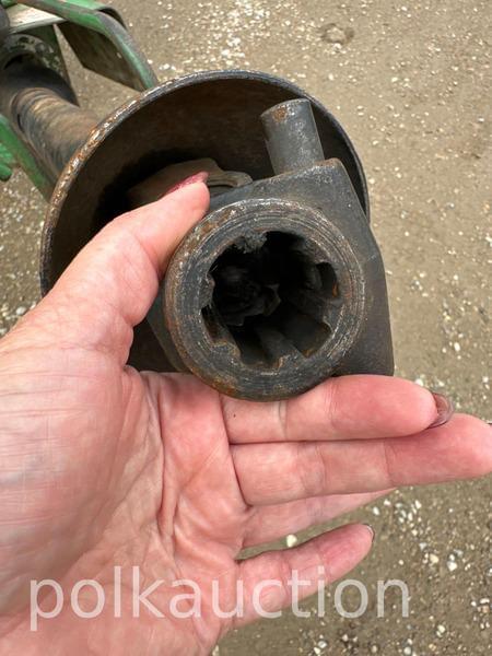 Image of John Deere 328 equipment image 1