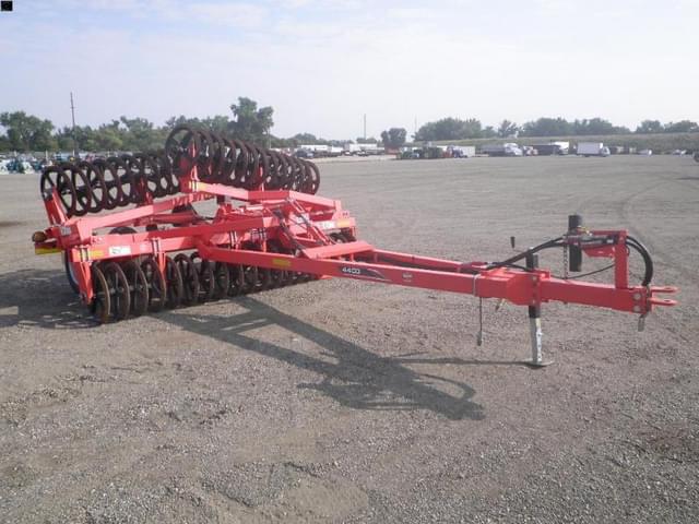 Image of Kuhn 4400 equipment image 2