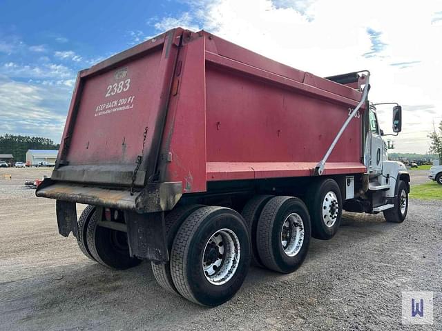 Image of Western Star 4700SF equipment image 4