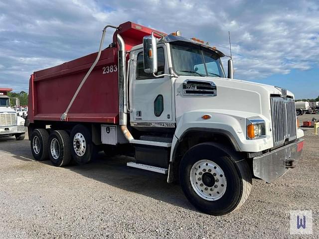 Image of Western Star 4700SF equipment image 3