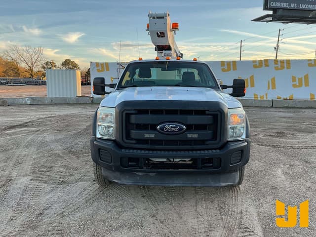 Image of Ford F-450 equipment image 1