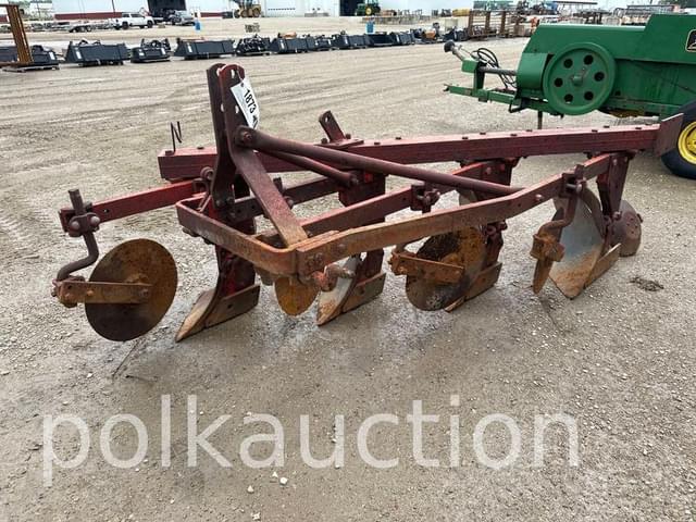Image of Massey Ferguson 82 equipment image 3
