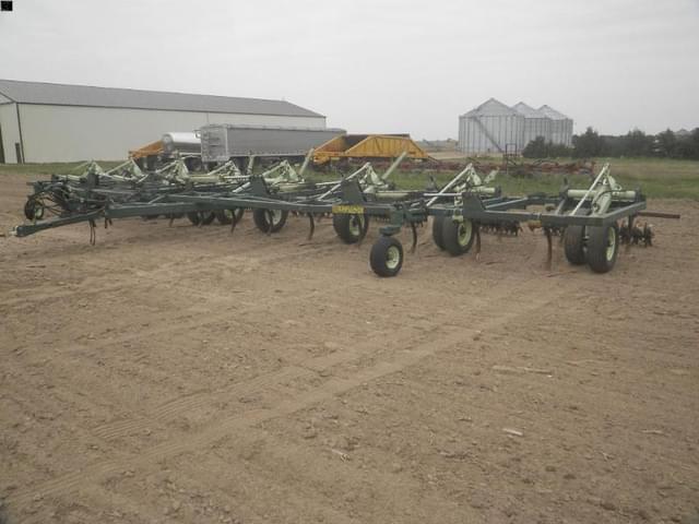 Image of Sunflower 3070 equipment image 1