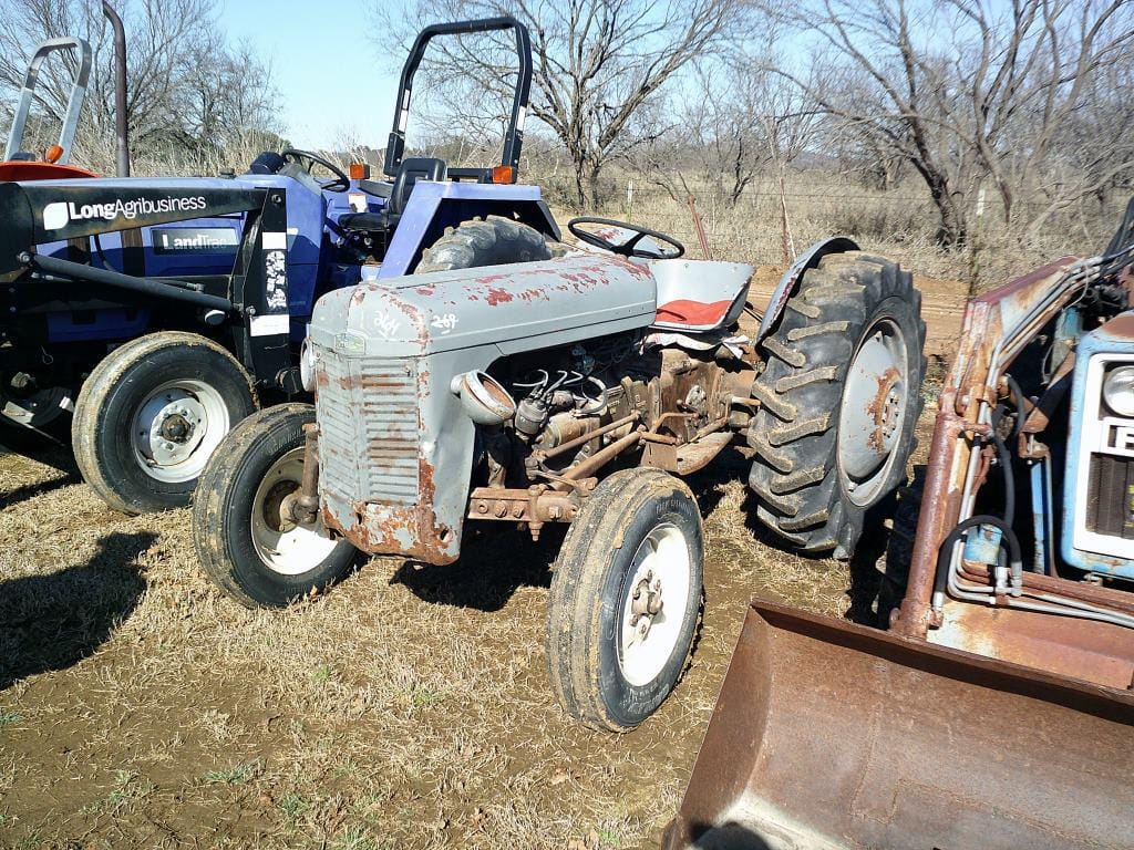 Main image Massey Ferguson 35