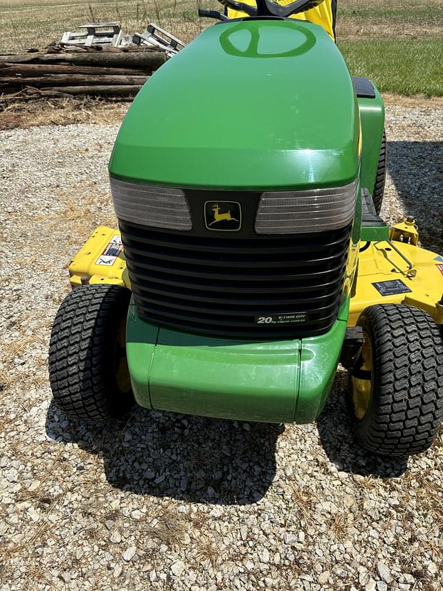 Image of John Deere 345 equipment image 1