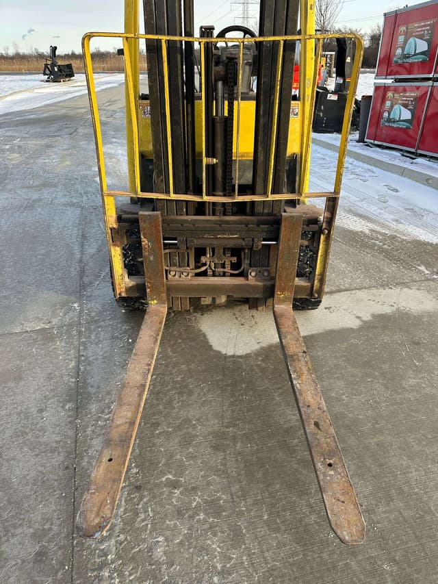 Image of Hyster H50 equipment image 1