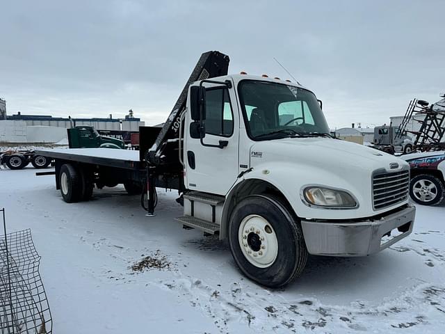 Image of Freightliner M2 equipment image 1