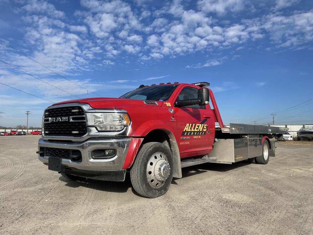 Image of Dodge Ram 5500 Primary image